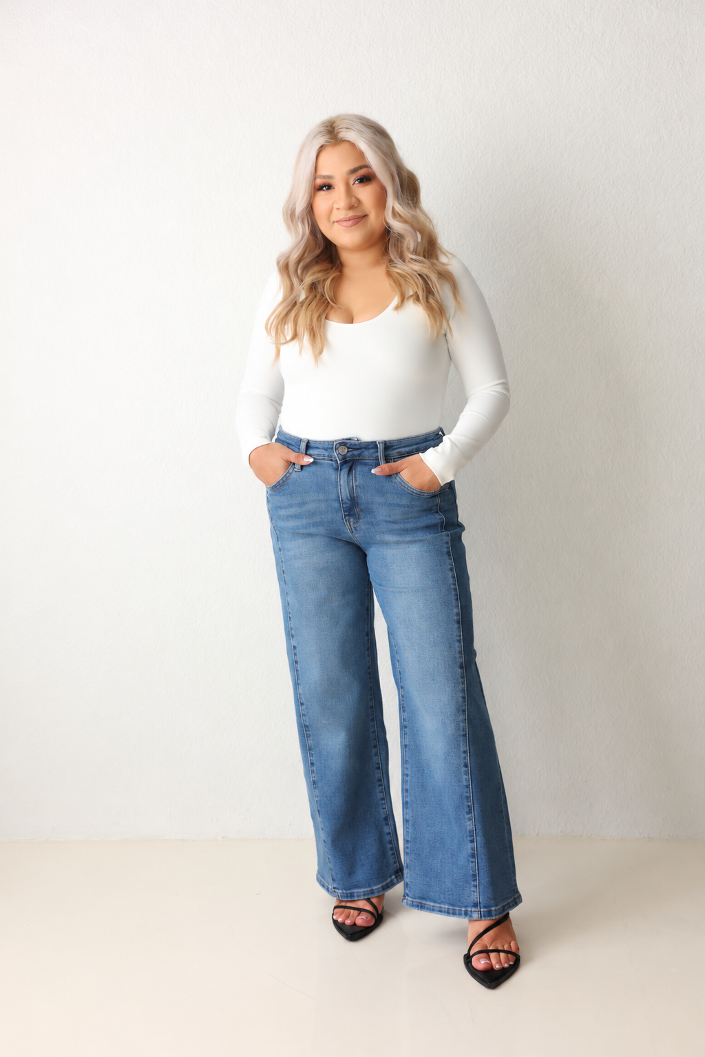 The Everyday Shortie Jean
