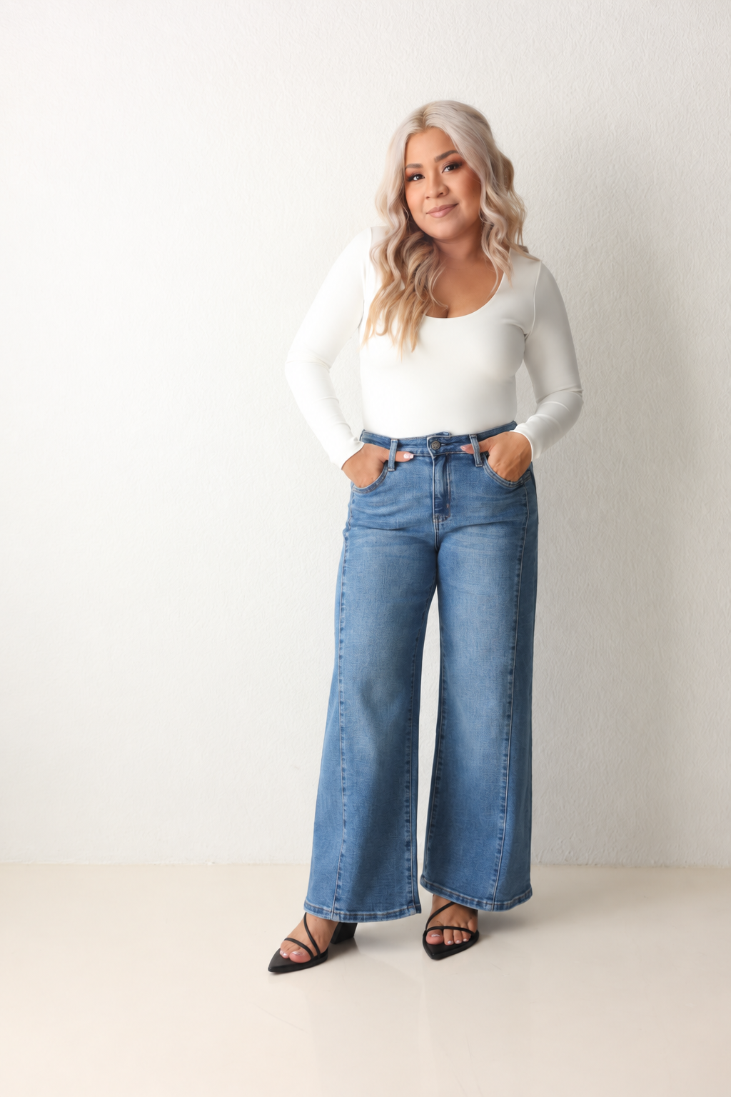The Everyday Shortie Jean