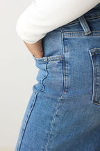 The Everyday Shortie Jean
